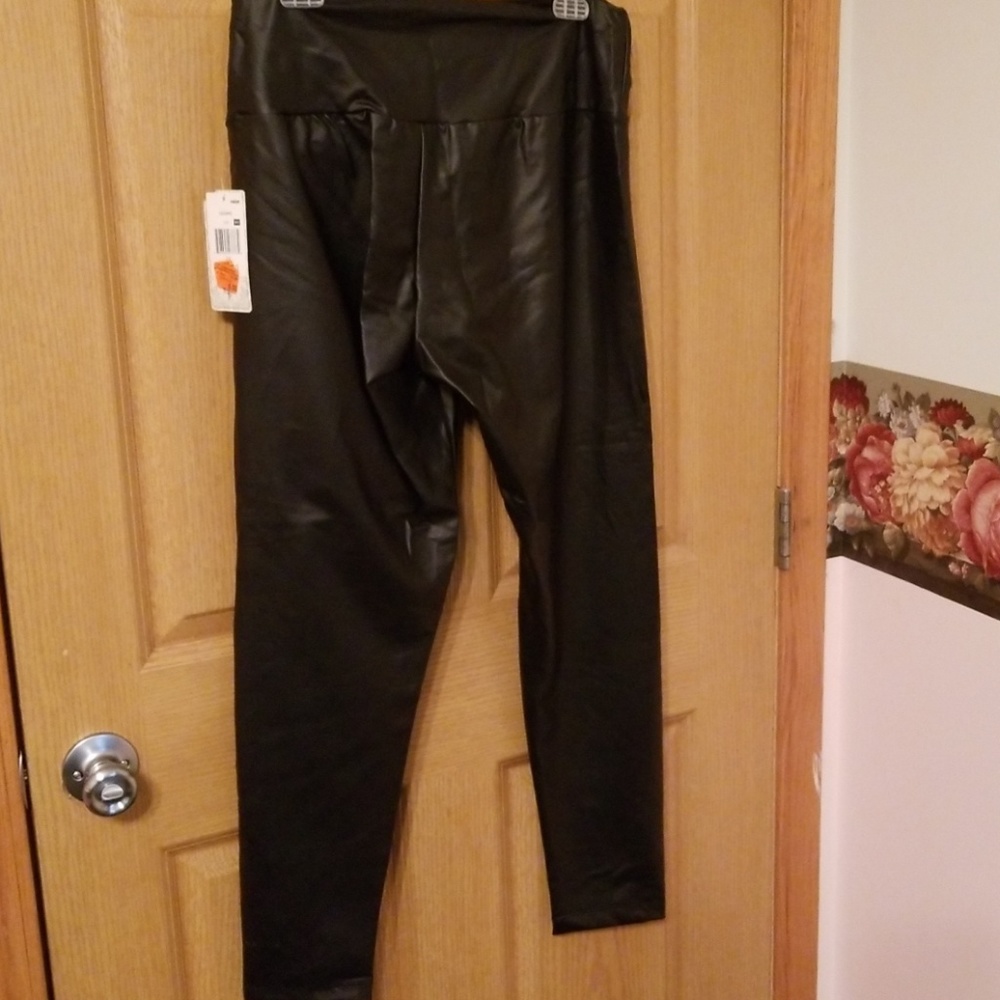 Black pleather leggings